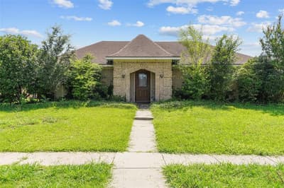 106 E Schreiber Street, Garland TX 75040