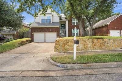 3517 Paint Brush Lane, Bedford TX 76021