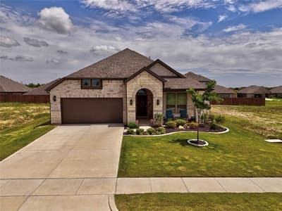 1917 Daybreak Drive, Venus TX 76009