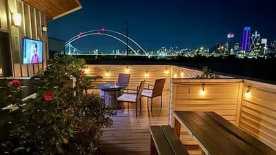 381 E Greenbriar Lane # 304, Dallas TX 75203
