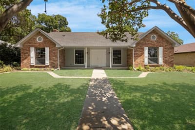 335 Hummingbird Lane, Duncanville TX 75137