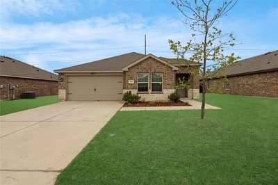 806 Twin Edge Drive, Royse City TX 75189