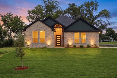 201 E Freeman Street, Ennis TX 75119