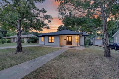 2029 Queen Street, Fort Worth TX 76103
