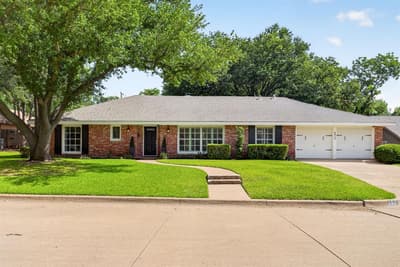 6017 Wonder Drive, Fort Worth TX 76133