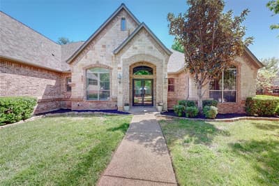 3925 Westway Terrace, Fort Worth TX 76179 - Photo 5