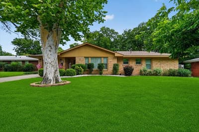3636 Charles Street, North Richland Hills TX 76180