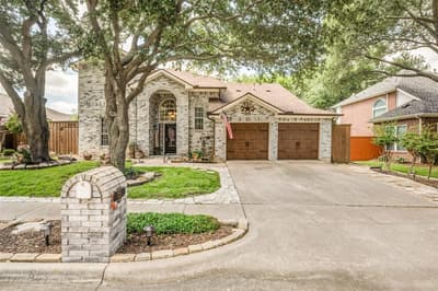 725 Crested Butte Trail, Flower Mound TX 75028