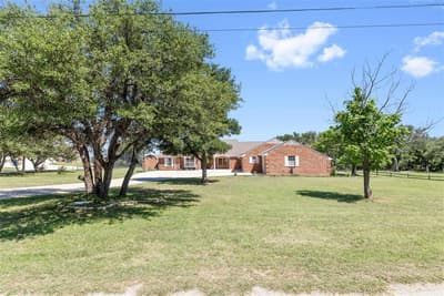19 Spring Hollow, Brownwood TX 76801 - Photo 4