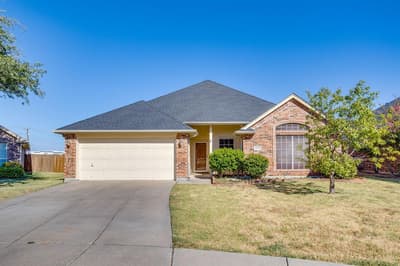 1032 Kingfish Drive, Burleson TX 76028
