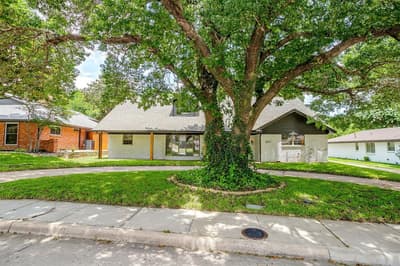 2601 Briarwood Drive, Plano TX 75074