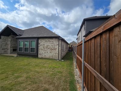 1917 Cotton Creek Pass, McKinney TX 75071 - Photo 4