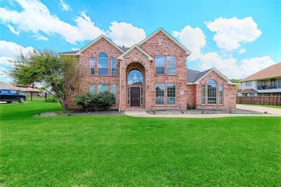 1112 Bentwater Parkway, Grand Prairie TX 75104