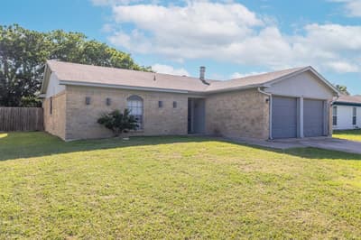 1128 Georgian Road E, Saginaw TX 76179