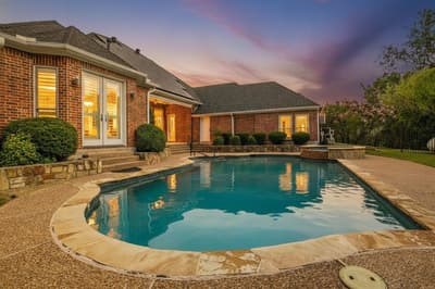 309 La Reata Court, Cedar Hill TX 75104