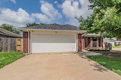 7000 Rovato Drive, Arlington TX 76001