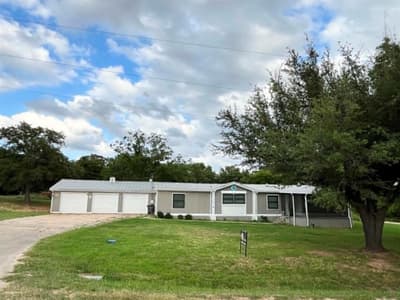 112 Pima Drive, Nocona TX 76255