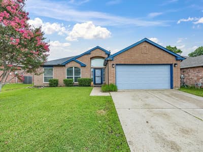 7609 Albany Lane, Arlington TX 76002