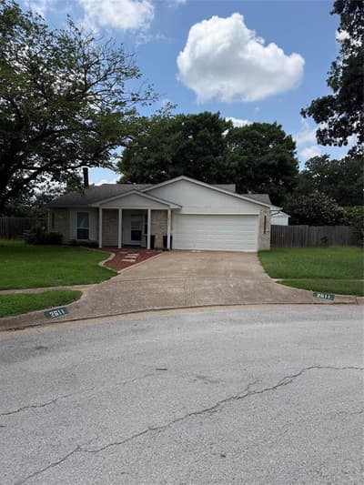 2611 Buck Trail, Euless TX 76039
