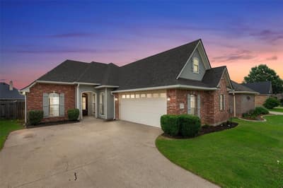 313 Chancellorsville Court, Bossier City LA 71112