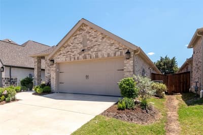 9108 Winding Creek Drive, Little Elm TX 75068 - Photo 2