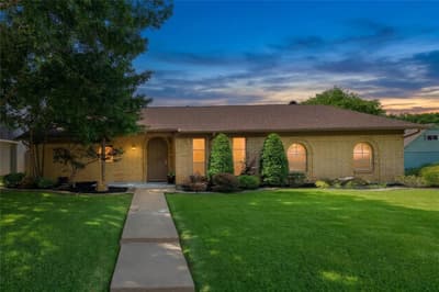 1710 Park Hill Drive, Arlington TX 76012