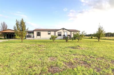8344 Fm 697, Whitewright TX 75491