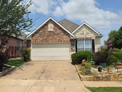 8207 Persimmon Street, Irving TX 75063