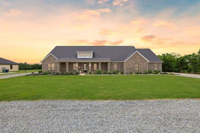 1153 Block Road, Gunter TX 75058