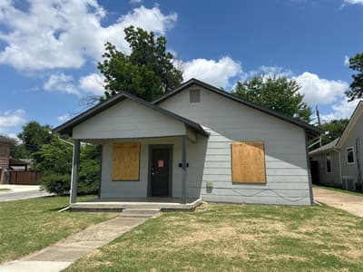 3301 Frazier Avenue, Fort Worth TX 76110