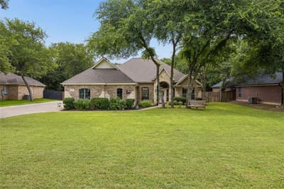 612 Sportsman Park Road, Azle TX 76020