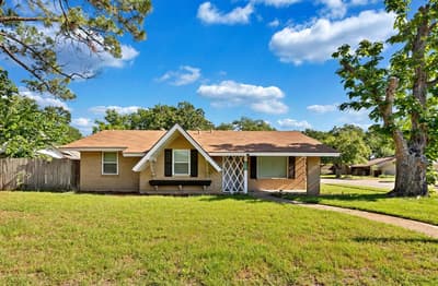 2203 Granada Drive, Irving TX 75060