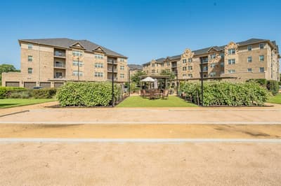 1735 Wittington Place # 3206, Farmers Branch TX 75234