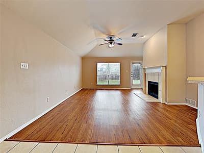 14104 Esperanza Drive, Fort Worth TX 76052 - Photo 3