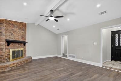 1830 Hillcroft Drive, Duncanville TX 75137 - Photo 4