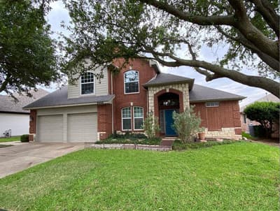 5948 Hillview Drive, Watauga TX 76148