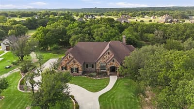 125 E Bozeman Lane, Fort Worth TX 76108