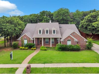 1918 Bridgestone Drive, Corinth TX 76210