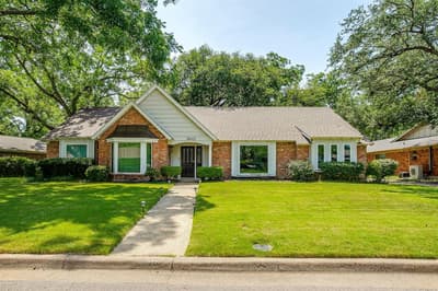 2910 Glasgow Drive, Arlington TX 76015