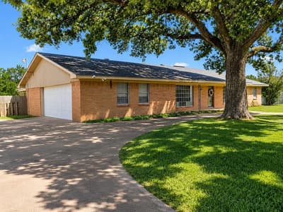1081 Wright Street, Terrell TX 75160