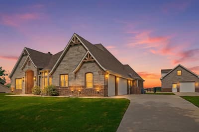 318 Arapahoe Ridge, Weatherford TX 76087
