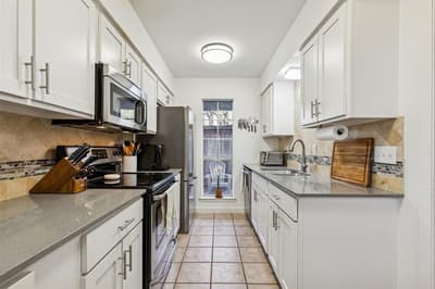 7623 Riverbrook Drive # 17, Dallas TX 75230