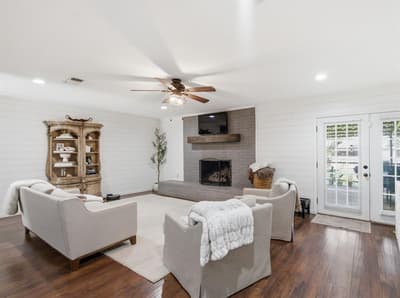 616 S Bowie Street, De Leon TX 76444 - Photo 2