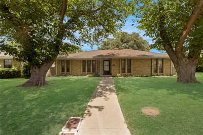 631 E Cherry Street, Duncanville TX 75116