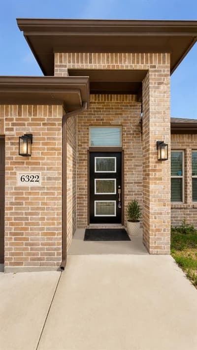 6322 S Lancaster Road, Dallas TX 75241
