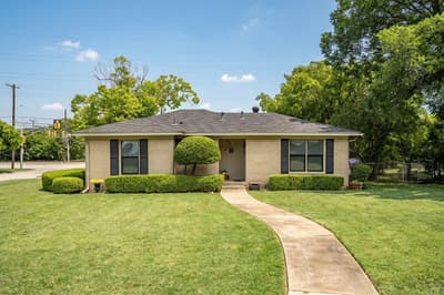 3860 W Spurgeon Street, Fort Worth TX 76133