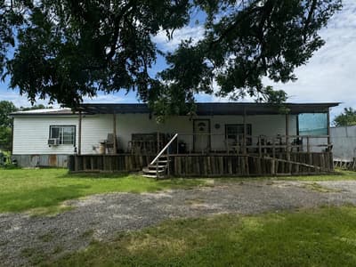 118 Rommel Court, Springtown TX 76082 - Photo 2