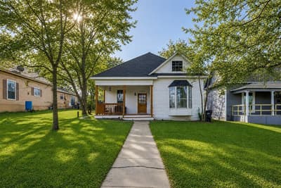 1322 Sears Street W, Denison TX 75020