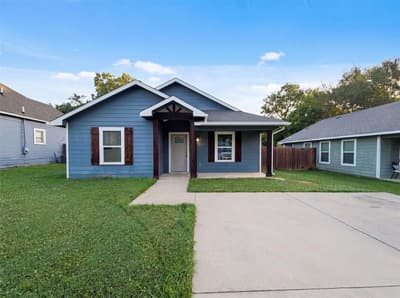 709 W Hull Street, Denison TX 75020