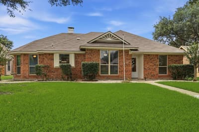 4203 Meadow Ridge Drive, Carrollton TX 75010